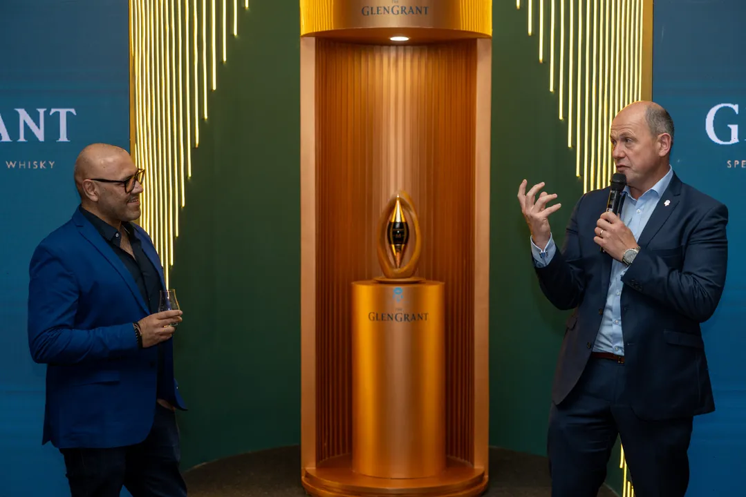 GlenGrant_65Years-25