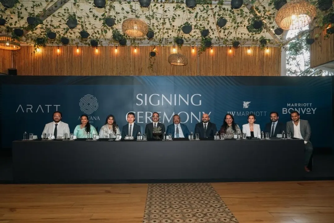 L-R sitting  Nagendra Reddy, Director, Aratt One World Pvt Ltd, Sushma Reddy, Director, Aratt One World Pvt Ltd, Deepika Reddy, Director, Aratt One World Pvt Ltd, Bryant Cho, Director, Development & Hotel A