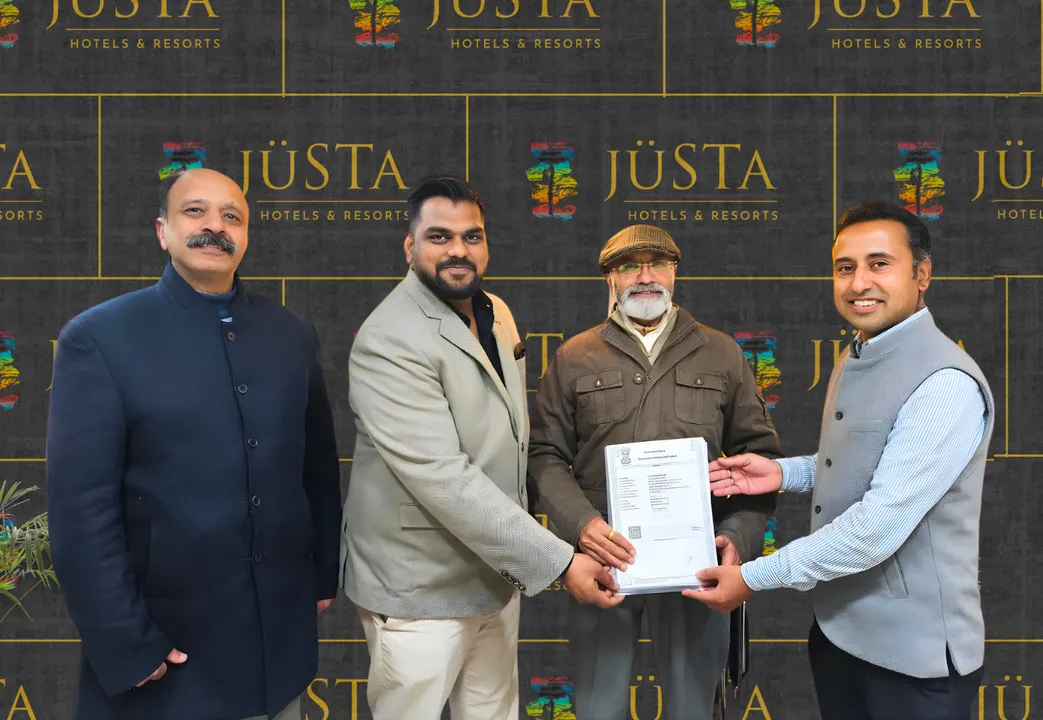 (L-R) Anuj Jain (A jüSTa Hotel owner), Dipanshu Gupta (Director of Business Development- North India, jüSTa Hotels & Resorts), Rajeev Sood (Owner, jüSTa Darkwood Lodge & Spa), Rahul Chambial (AVP-Himachal Prade