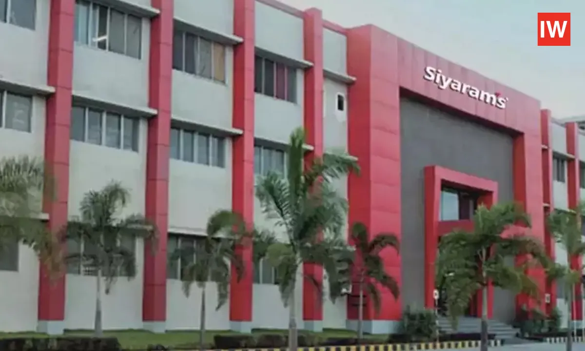  Siyaram Silk Mills Stock Jumps 12% to ₹937.85, Capping Off 101% Rally in 10 Weeks