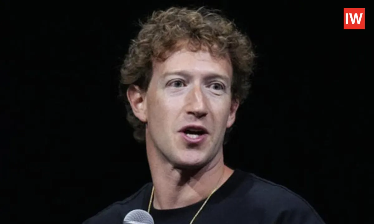  Zuckerberg Slams Apple’s Lack of Innovation andRandom Rules