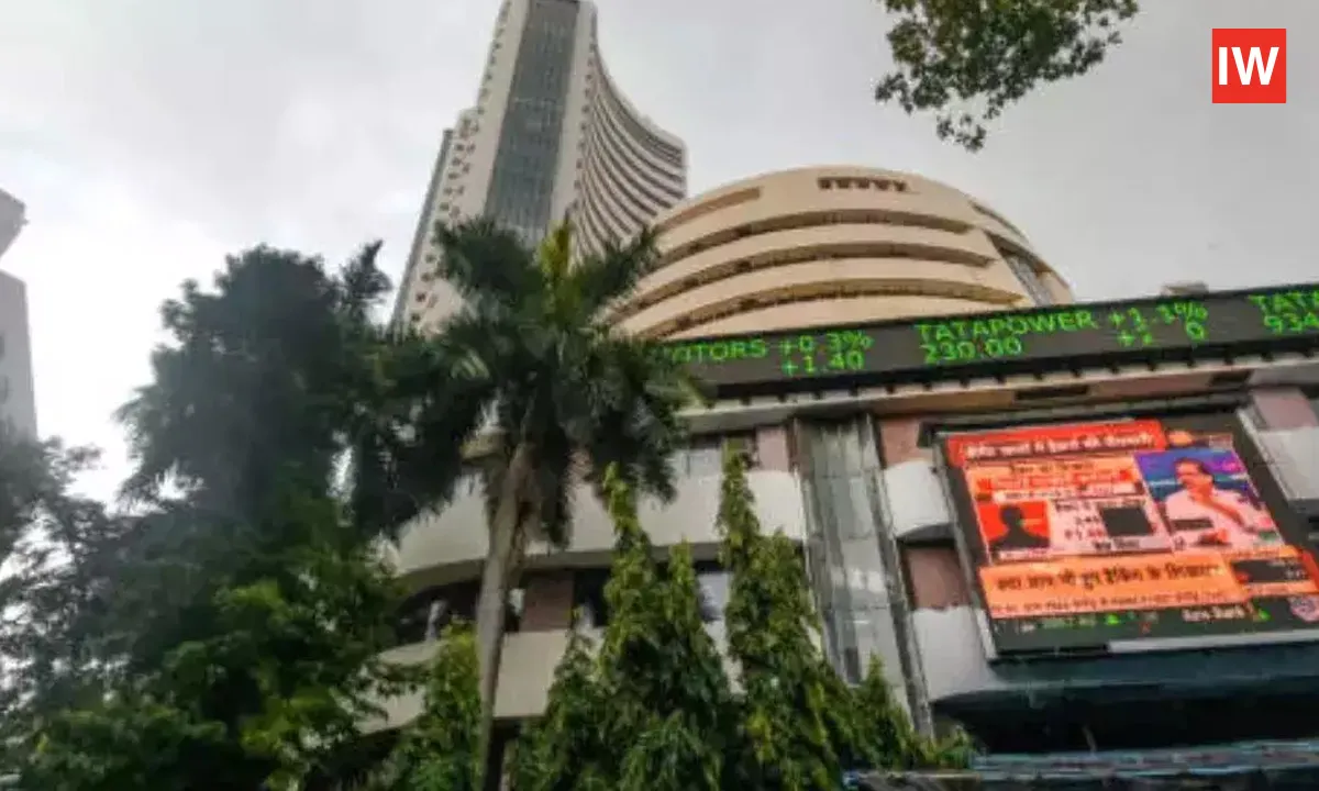 Stock Market Today: Sensex Drops 386 Points, Nifty at 22,015