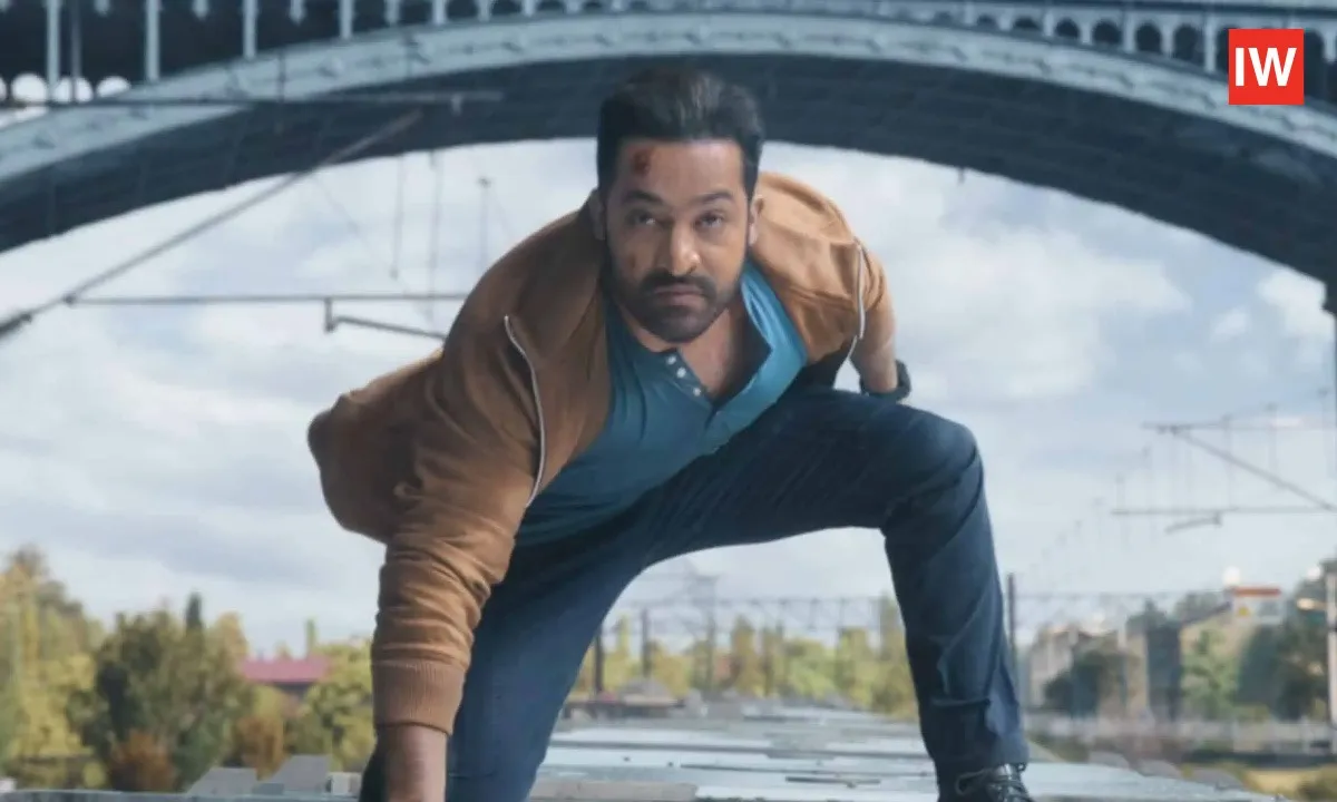  War 2’s VFX Under Fire: Fans Troll Plastic-Looking Effects in Blockbuster Sequel