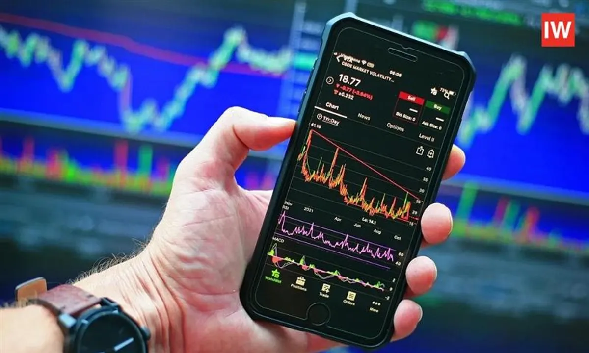  Stock Market Today: Sensex and Nifty Begin the Week on a Strong Note