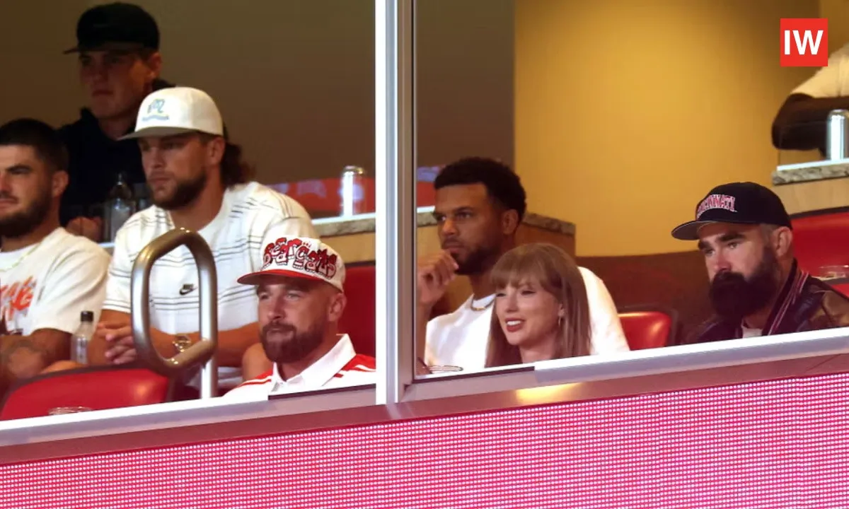  Newly Engaged Taylor Swift and Travis Kelce Attend College Football Game