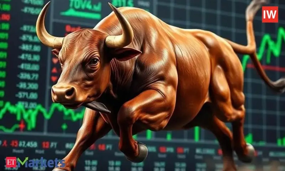  Stock Market Today: Sensex at 81,456, Nifty 50 Climbs 135 pts