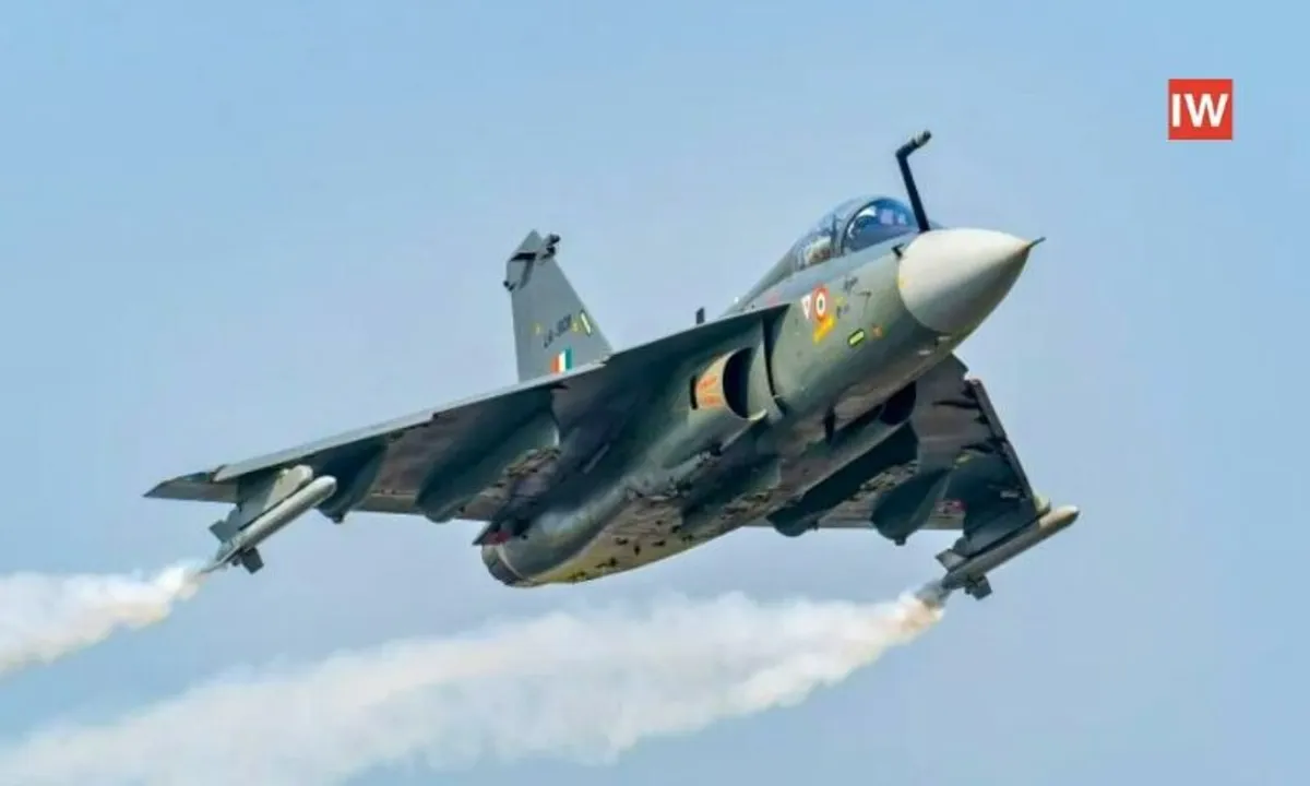  India’s Defence Ministry Signs a Rs. 62,370 Crore Deal with HAL for 97 Tejas Jets