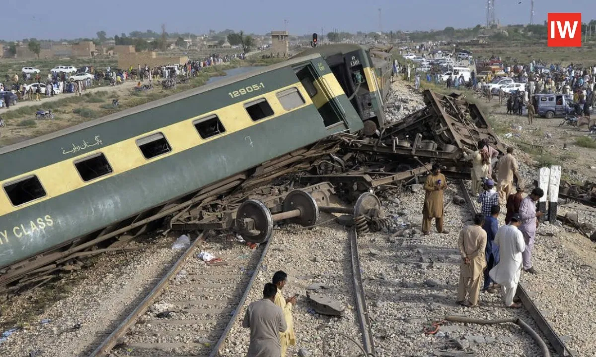  IED Blast Causes Derailment of Jaffar Express Headed Towards Balochistan