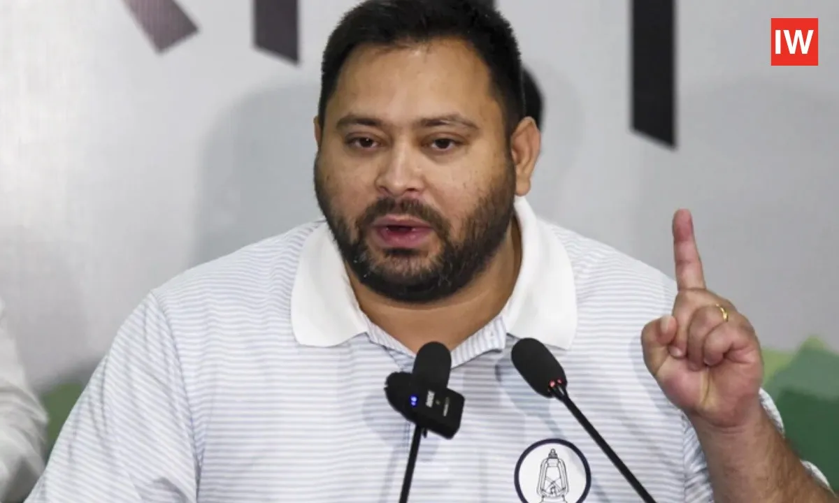  Tejashwi Yadav’s Campaigning Scheme for Bihar Elections Promises Government Jobs for Every Household