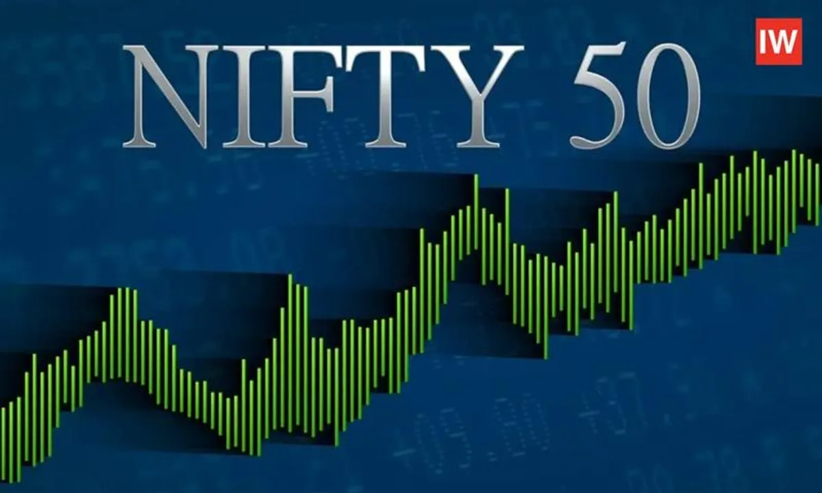  Stock Market Today: Sensex Jumps 420 Points, Nifty 50 at 25,695