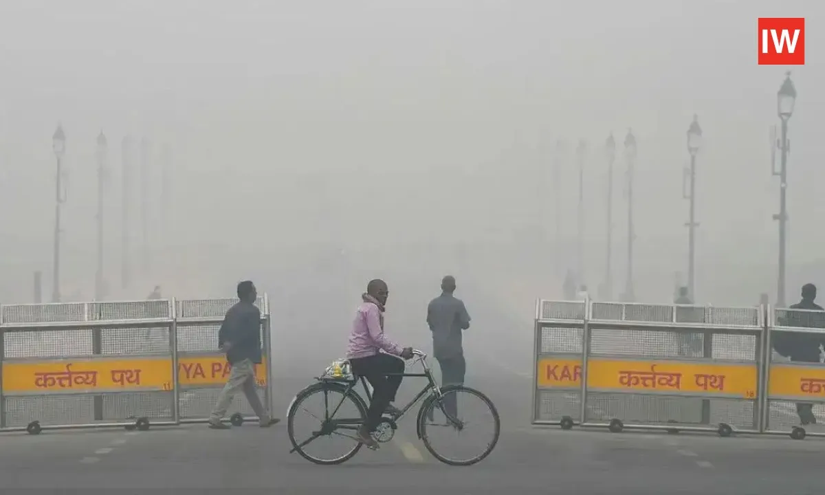  Delhi’s ‘Green Diwali’ Turns Grey: Air Quality Dips to Hazardous Levels Across NCR