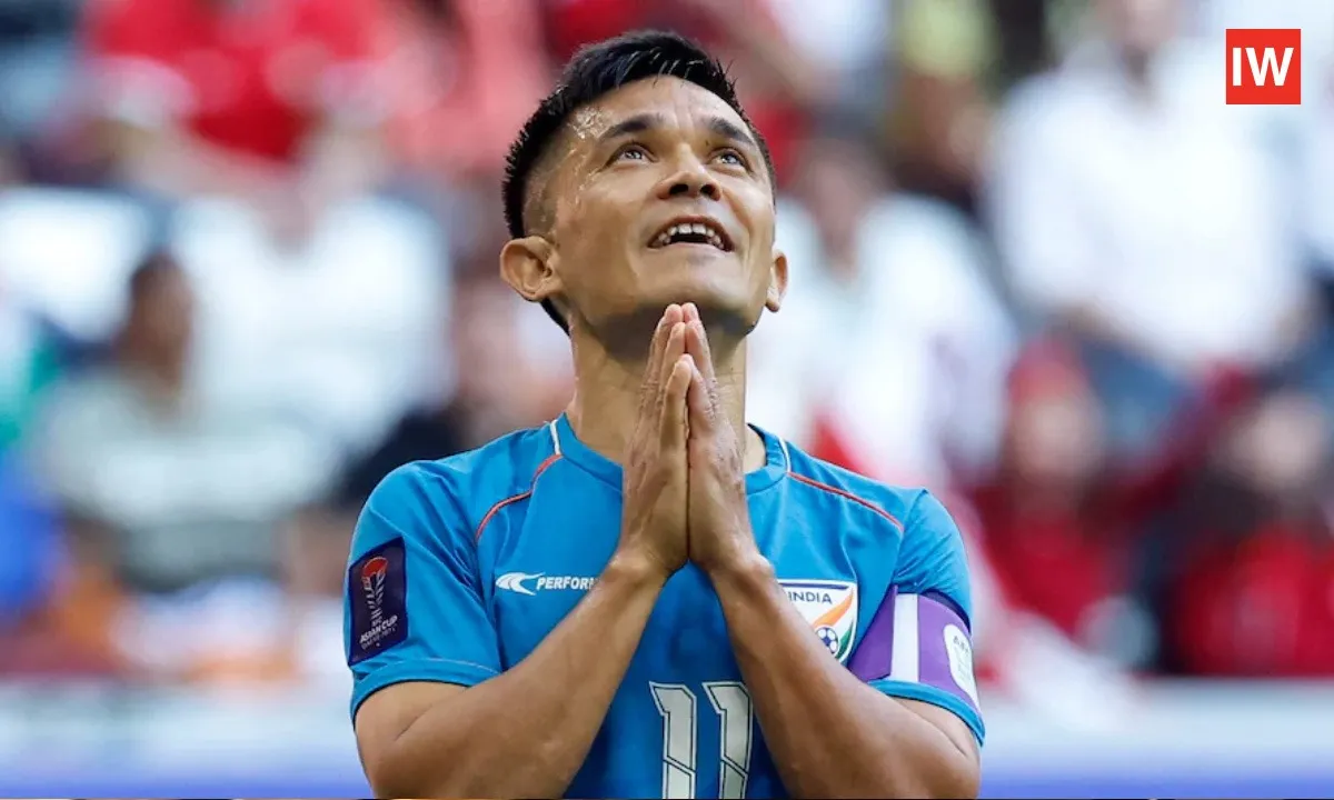  Sunil Chhetri Confirms Plans to Retire After 2025-26 ISL, Shares His Conversation with Coach