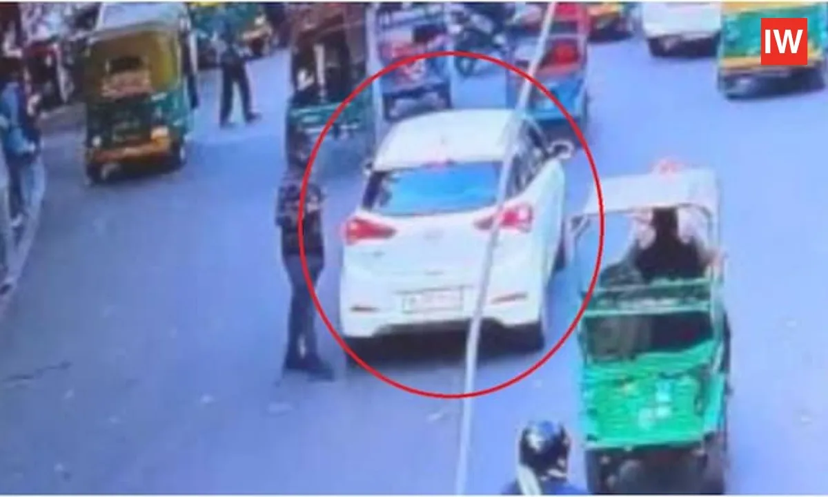  Delhi Blast: CCTV Footage Reveals Masked Driver in Hyundai i20; What Happened Next?