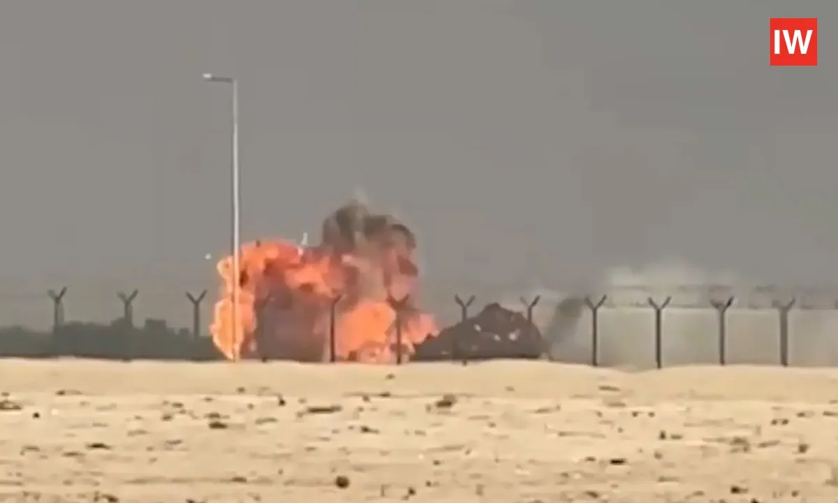  Pilot Dies as the Indian Tejas Fighter Jet Crashes at Dubai Air Show