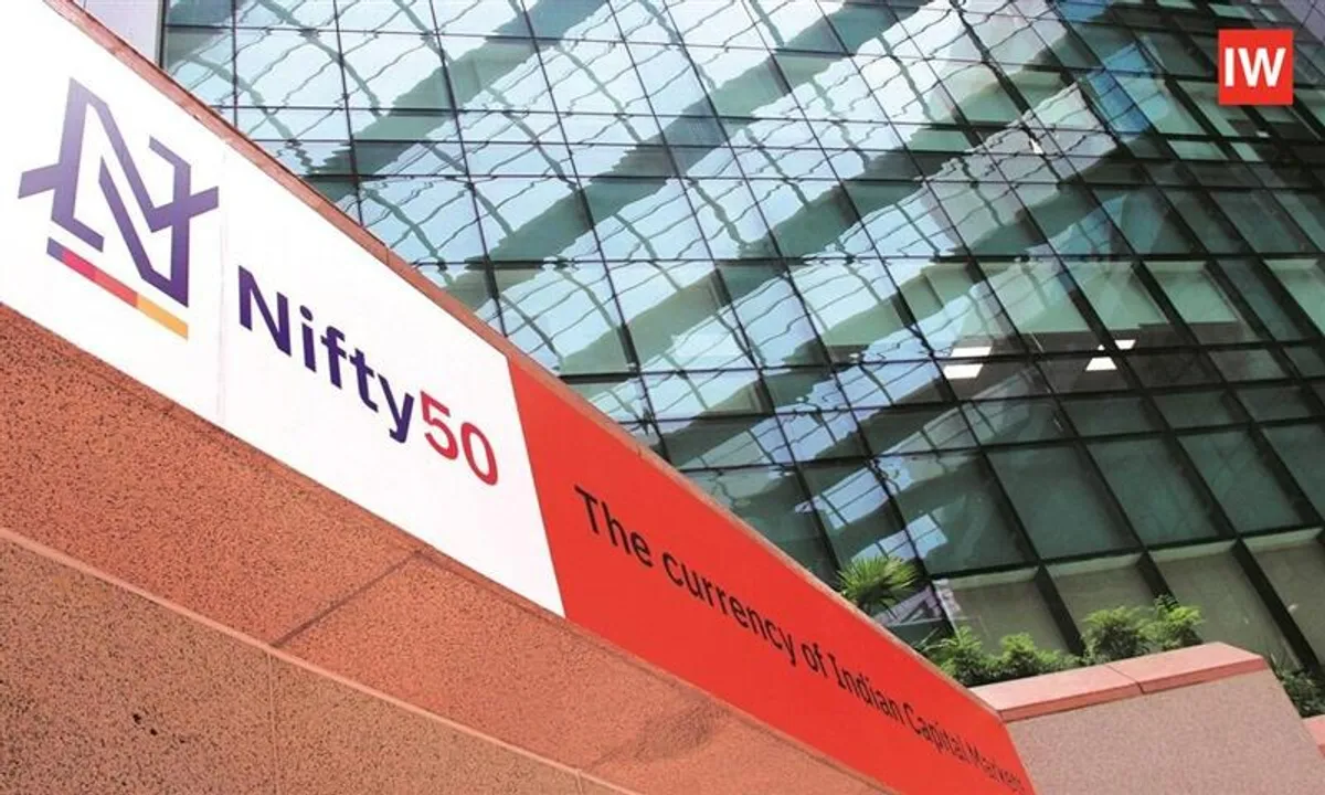  Stock Market Today: Nifty 50 Nears 26,068, Sensex Stands at 85,232