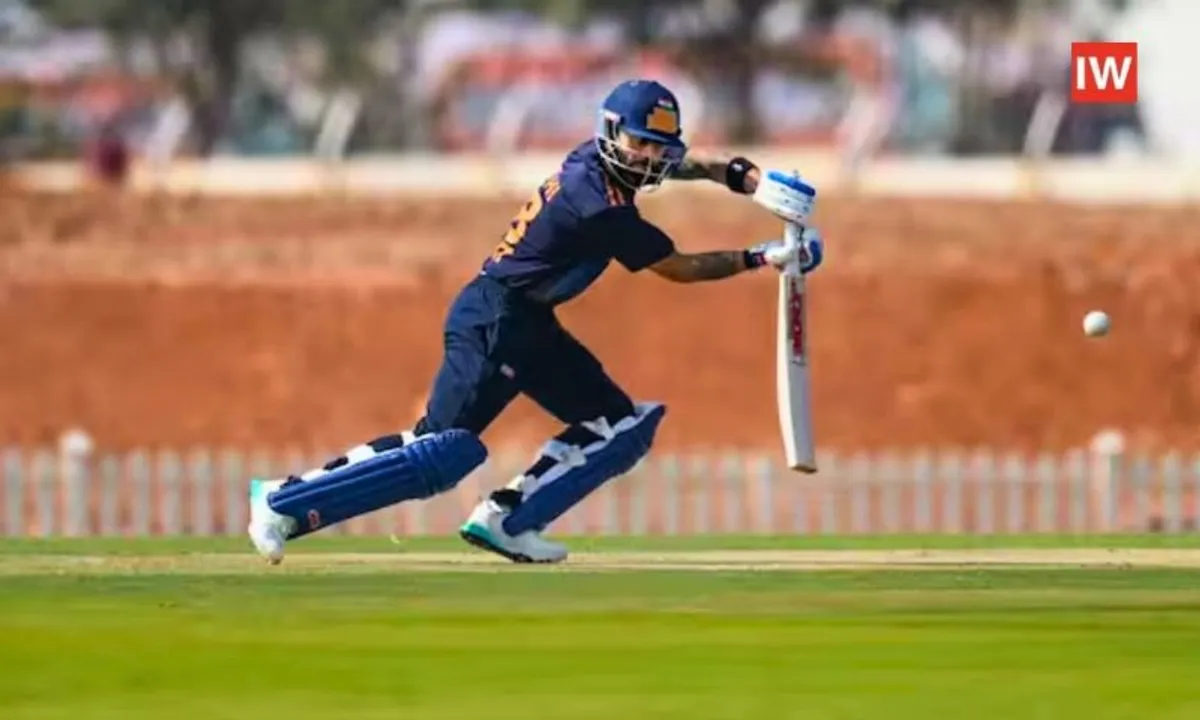  Virat Kohli Returns to Vijay Hazare Trophy With Stunning Century