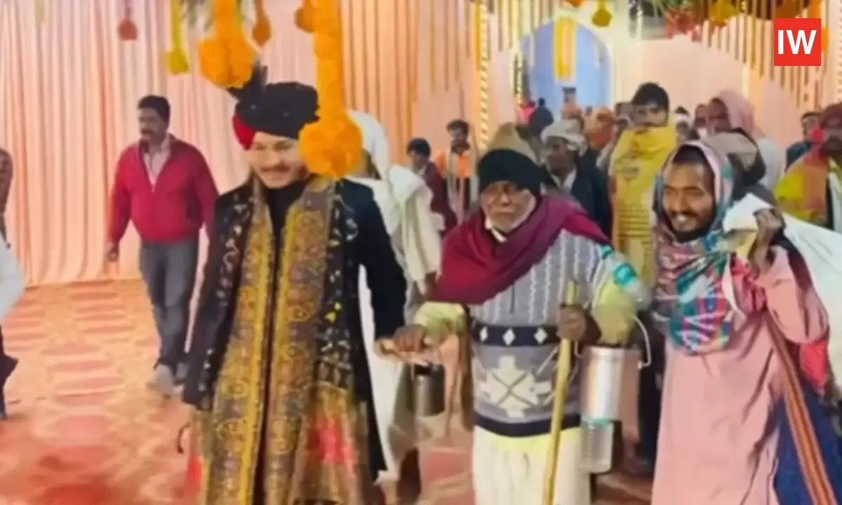 A UP Resident Invites Beggars as Chief Guests for Sister's Wedding
