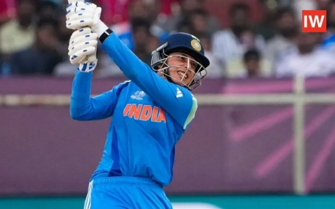  Smriti Mandhana Breaks World Record with 1700 Runs in Calendar Year 2025