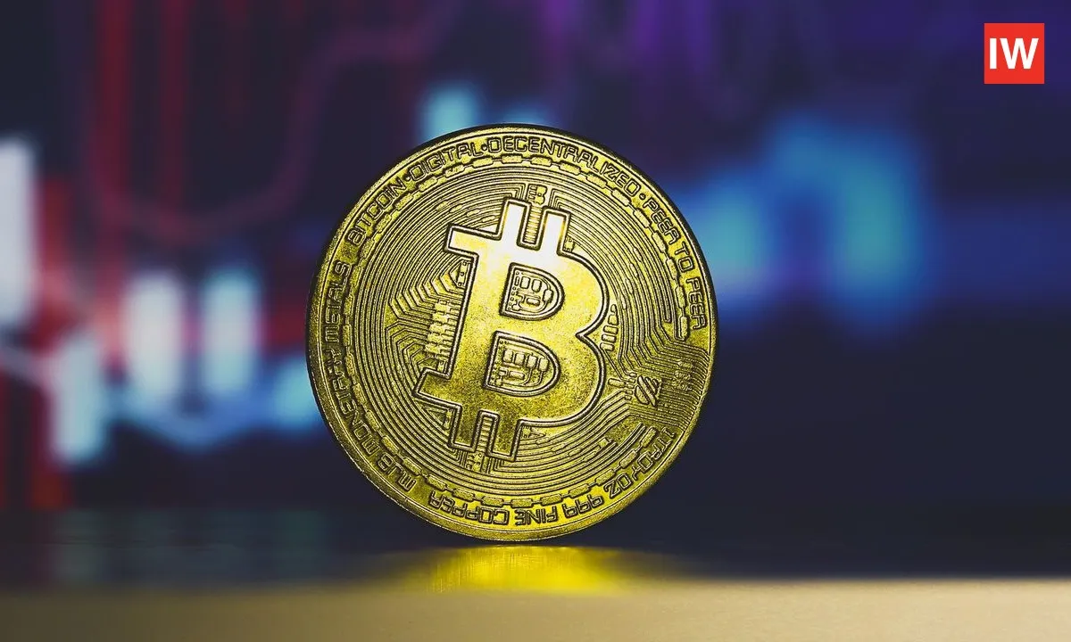  Crypto Price Today: Bitcoin Hits $93,922, XRP Jumps to $2.38