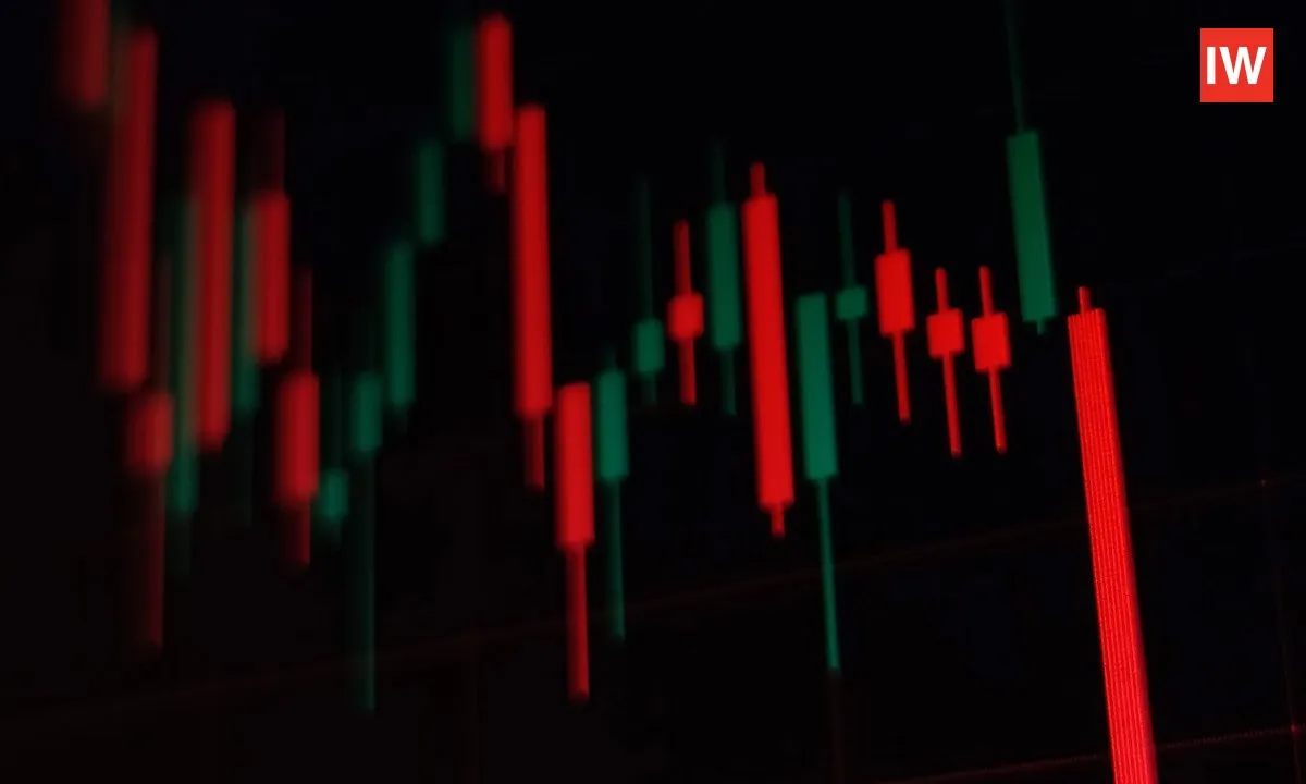 Sensex-Falls-400-Points,-Nifty-50-Struggles-Below-25,600