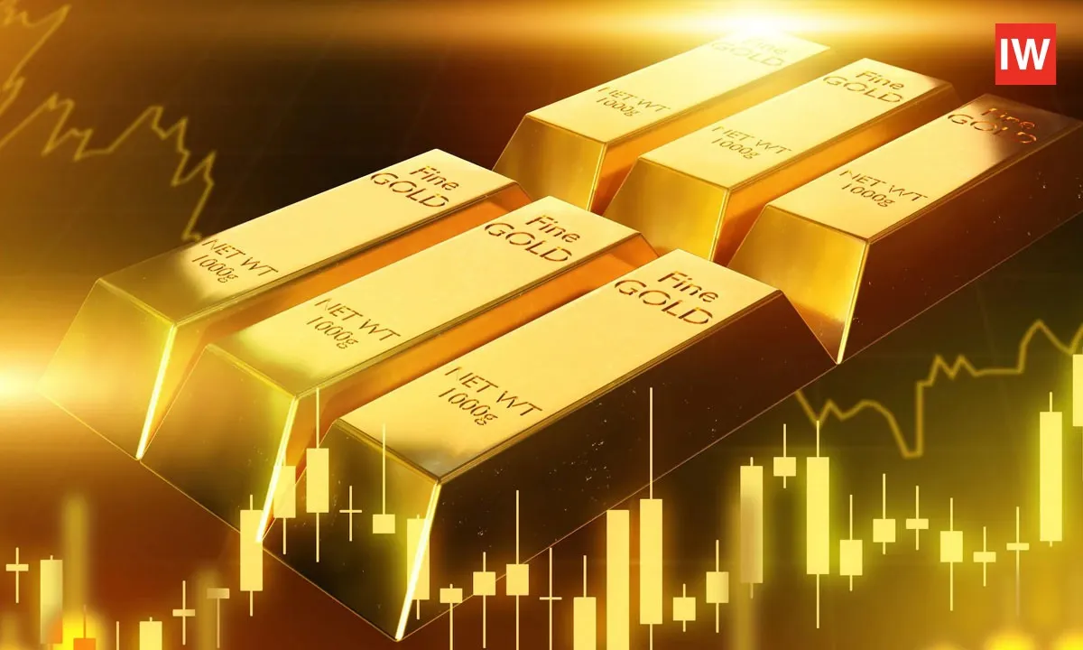  Gold Price Today Falls 0.46% to Rs 1,52,158 on MCX as Dollar Strengthens, Silver Rises 0.25%
