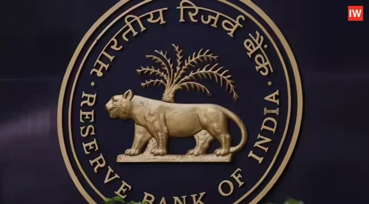  RBI Holds Repo Rate at 5.25% as MPC Signals Policy Stability