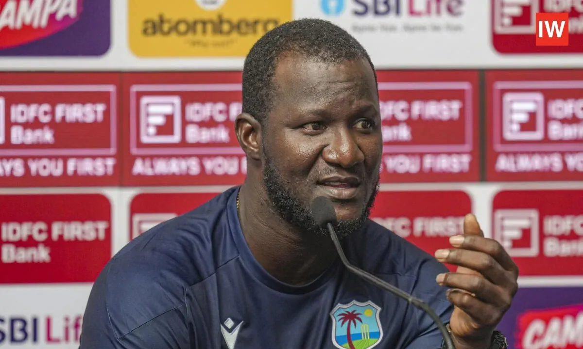  Daren Sammy Pleads for Exit as West Indies Stranded in India