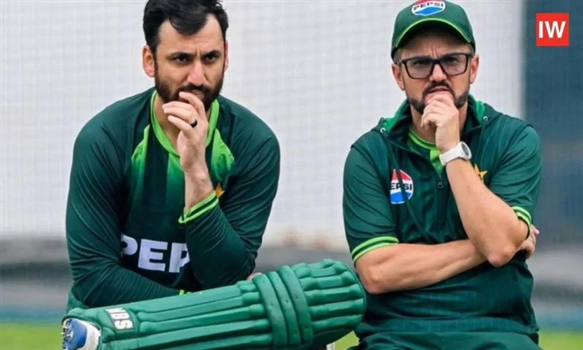  Mike Hesson Faces Backlash from Pakistan Players After T20 World Cup Exit