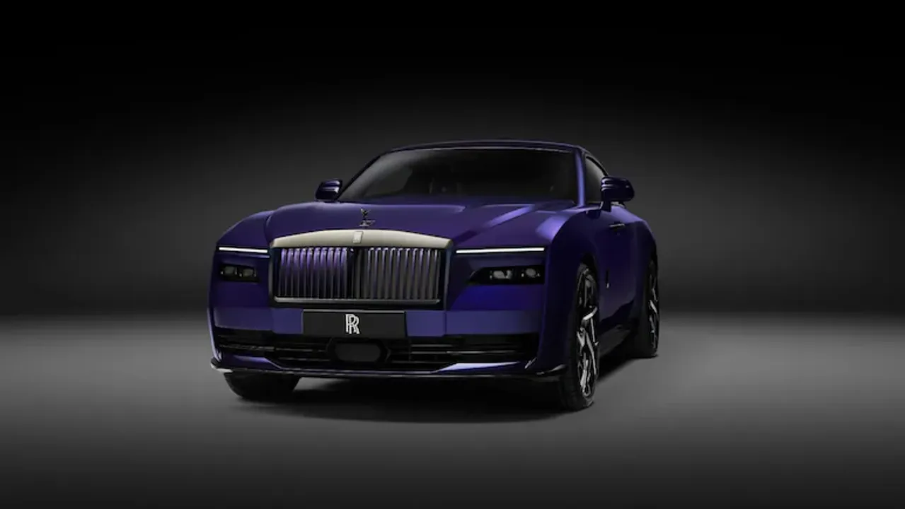 R BLACK