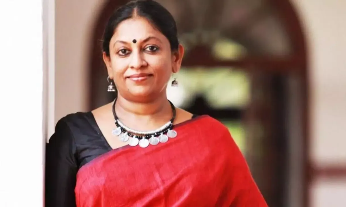 KR MEERA
