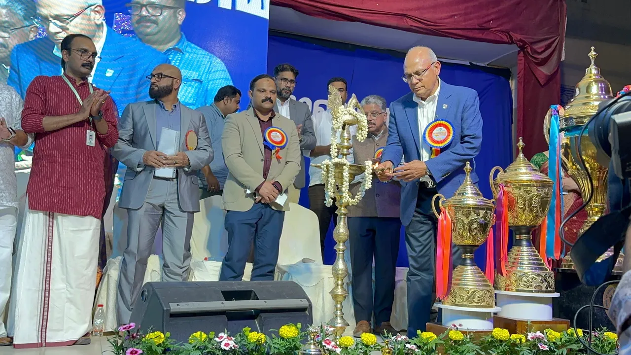 2025-12-0211-12-11a587c332-e2eb-4014-82aa-00bdf5906cd5