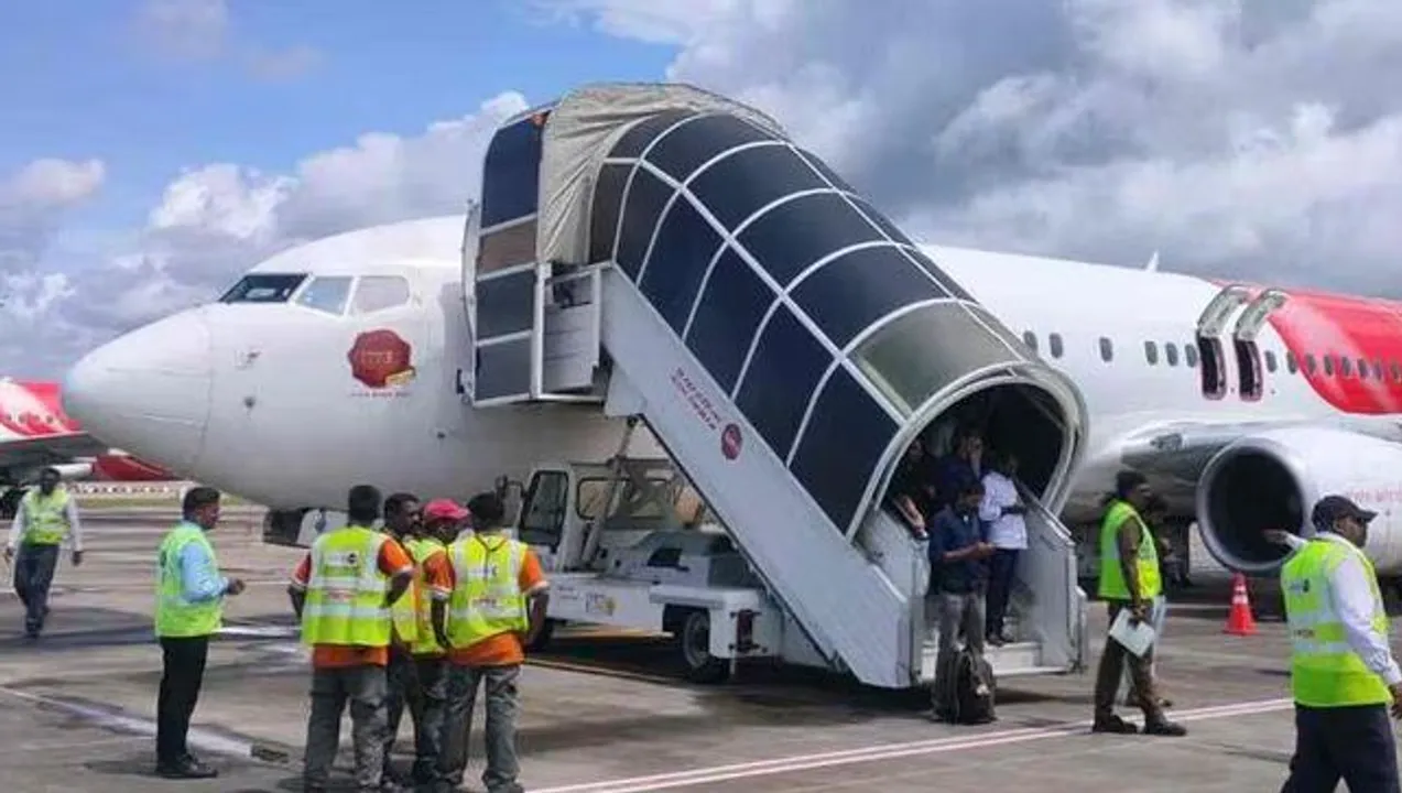 smoke detected from air india flight before take off from thiruvananthapuram airport
