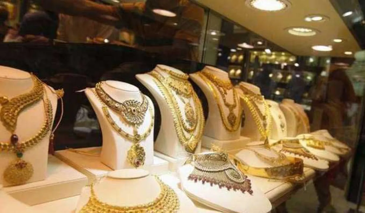 സ്വർണ്ണ വിലയിൽ കുറവ്  