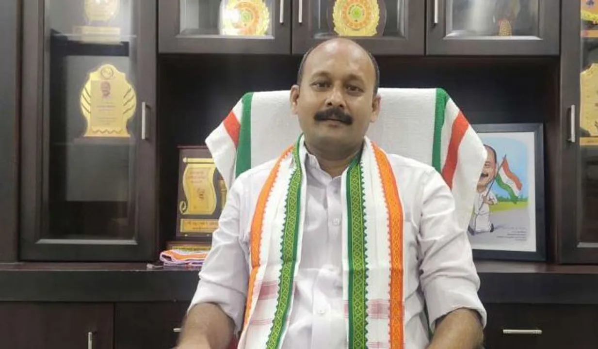 കോതമംഗലത്തെ സംഘർഷം; മുഹമ്മദ് ഷിയാസ് വ്യാഴാഴ്ച പൊലീസിന് മുന്നിൽ ഹാജരാകും