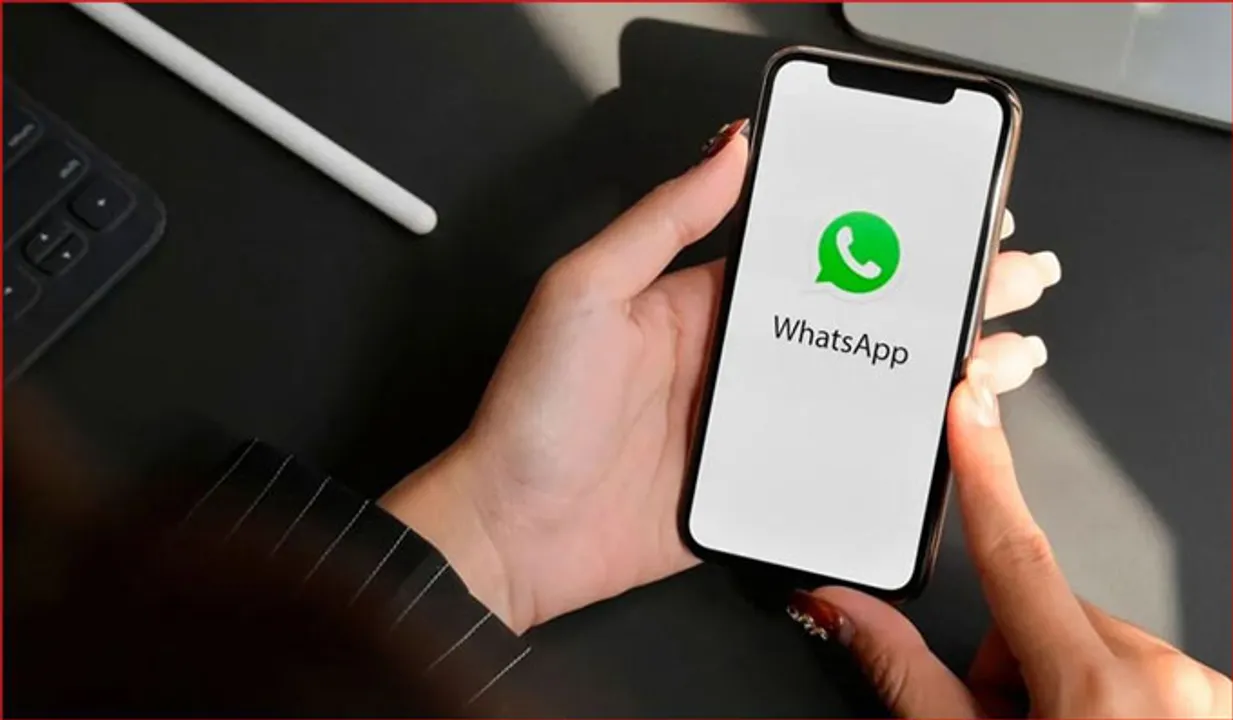 ഫ്രഷ് ബട്ടണ്‍ ഫീച്ചര്‍ അവതരിപ്പിച്ച് വാട്‌സ്ആപ്പ്