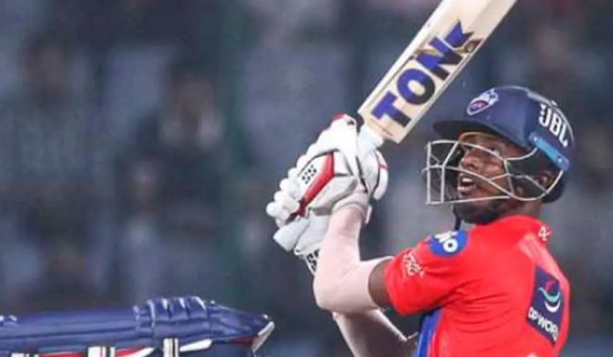 ഡല്‍ഹി തകര്‍ന്നടിഞ്ഞു; 8 വിക്കറ്റ് നഷ്ടത്തില്‍ 162 റണ്‍സ്!