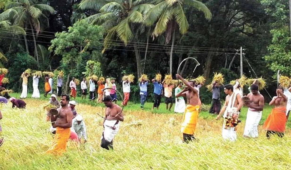 വായ്ക്കരക്കാവില്‍ ഇല്ലംനിറ 
