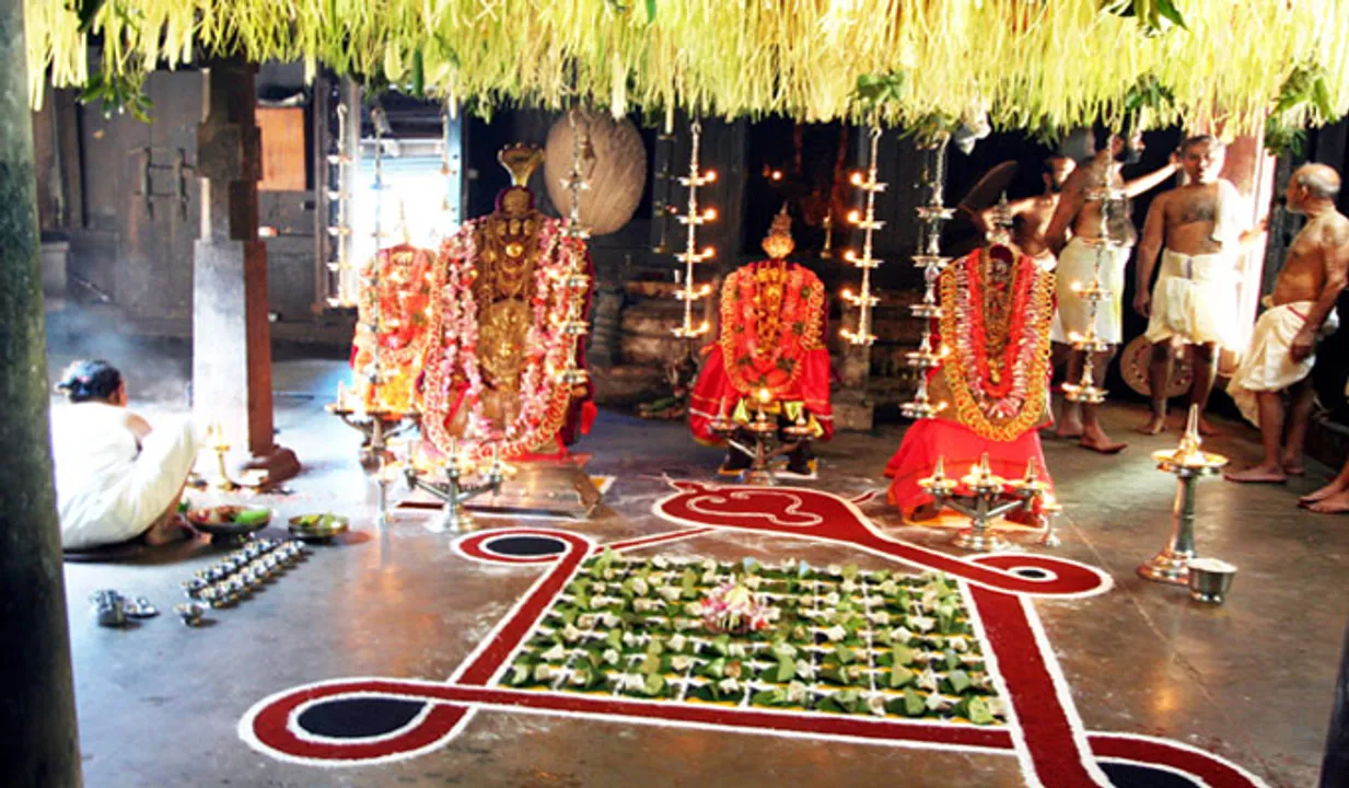 മ​ണ്ണാ​റ​ശാ​ല ആ​യി​ല്യ മ​ഹോ​ത്സ​വം ഒ​ന്പ​തി​ന് തു​ട​ങ്ങും