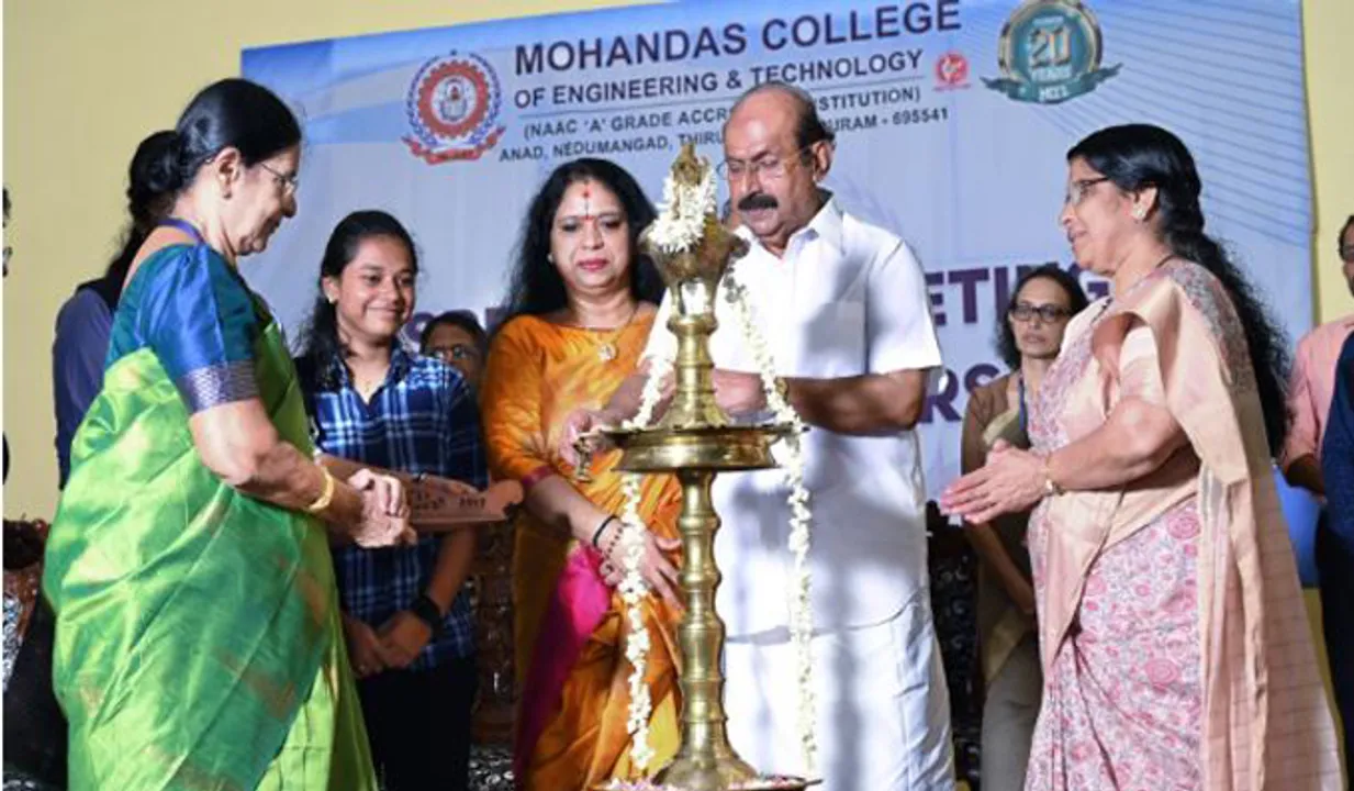 മോഹന്‍ദാസ് എന്‍ജിനീയറിംഗ് കോളേജില്‍ സ്റ്റുഡന്റ്‌സ് ഇന്‍ഡക്ഷന്‍ പ്രോഗ്രാം