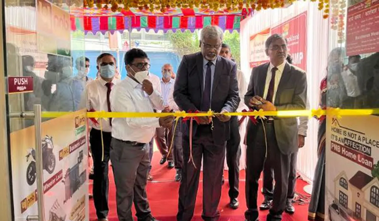 പഞ്ചാബ് നാഷണല്‍ ബാങ്ക് എറണാകുളം നവീകരിച്ച ബ്രാഞ്ചിന്റെ ഉദ്ഘാടനം
