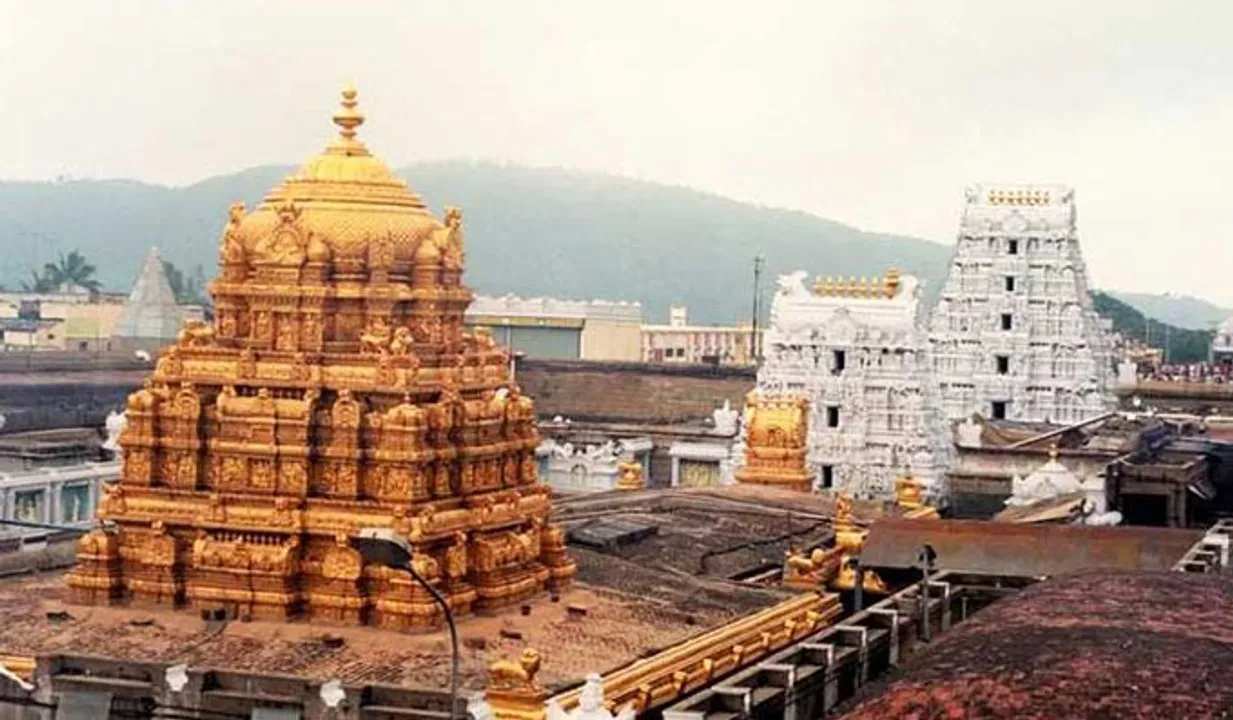 ക്ഷേത്രങ്ങളിലെ സ്വർണം ഉരുക്കി ബാങ്കുകളിൽ നിക്ഷേപിക്കും; തമിഴ്‌നാടിന് ഒരു വർഷം 25 കോടി വരുമാനം!