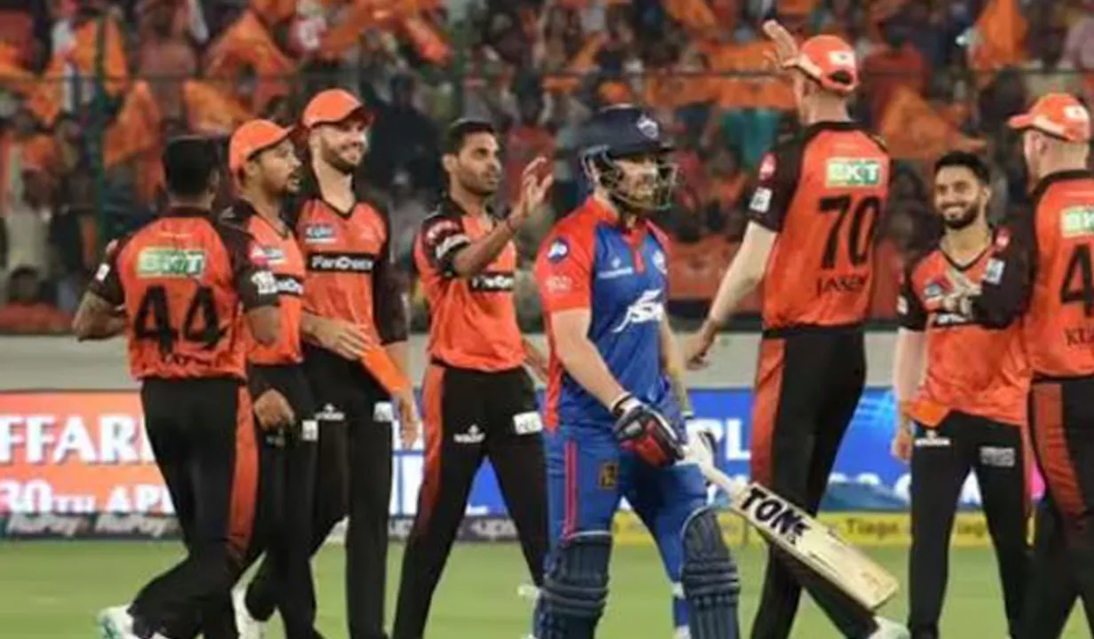 ബാറ്റര്‍മാരെ 'പൂജ്യ'രാക്കിയ കേമന്‍! നേട്ടം സ്വന്തമാക്കി ഭുവനേശ്വര്‍