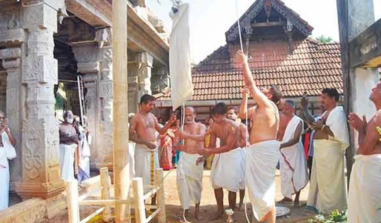 തിരുവട്ടാര്‍ ആദികേശവ ക്ഷേത്രത്തിലെ ഉത്സവത്തിനു കൊടിയേറി
