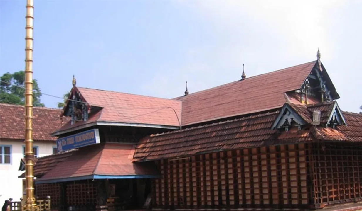 തിരുവാര്‍പ്പ് ക്ഷേത്രം ഗ്രഹണസമയത്തും തുറന്നതിന് കാരണം