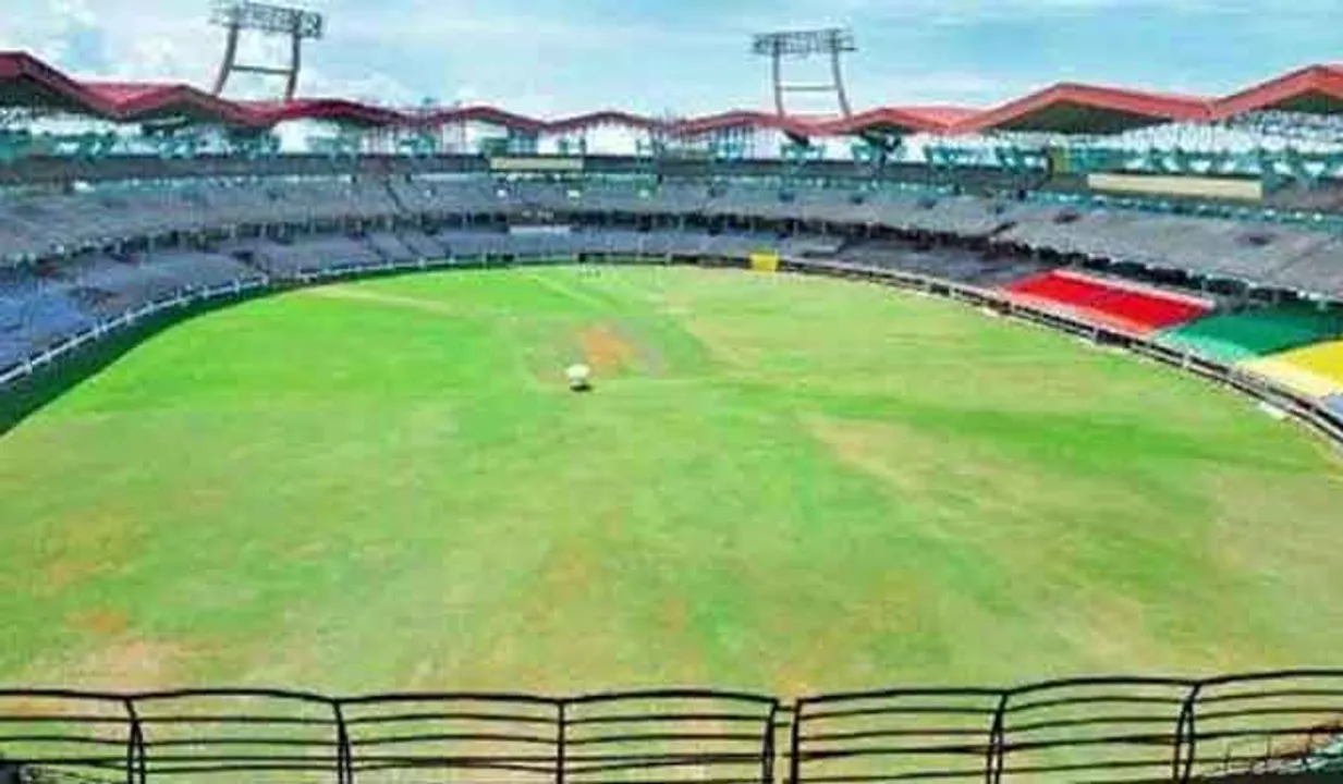  ഐഎസ്എൽ കിക്കോഫ് നാലാം തവണയും കൊച്ചിയിൽ