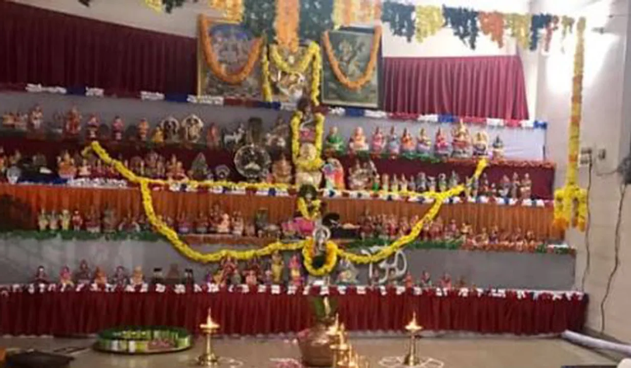 വട്ടിയൂര്‍ക്കാവ് ശ്രീ ഈശ്വരി അമ്മന്‍ സരസ്വതി ക്ഷേത്രത്തിലെ നവരാത്രി ഉത്സവം 15 മുതല്‍