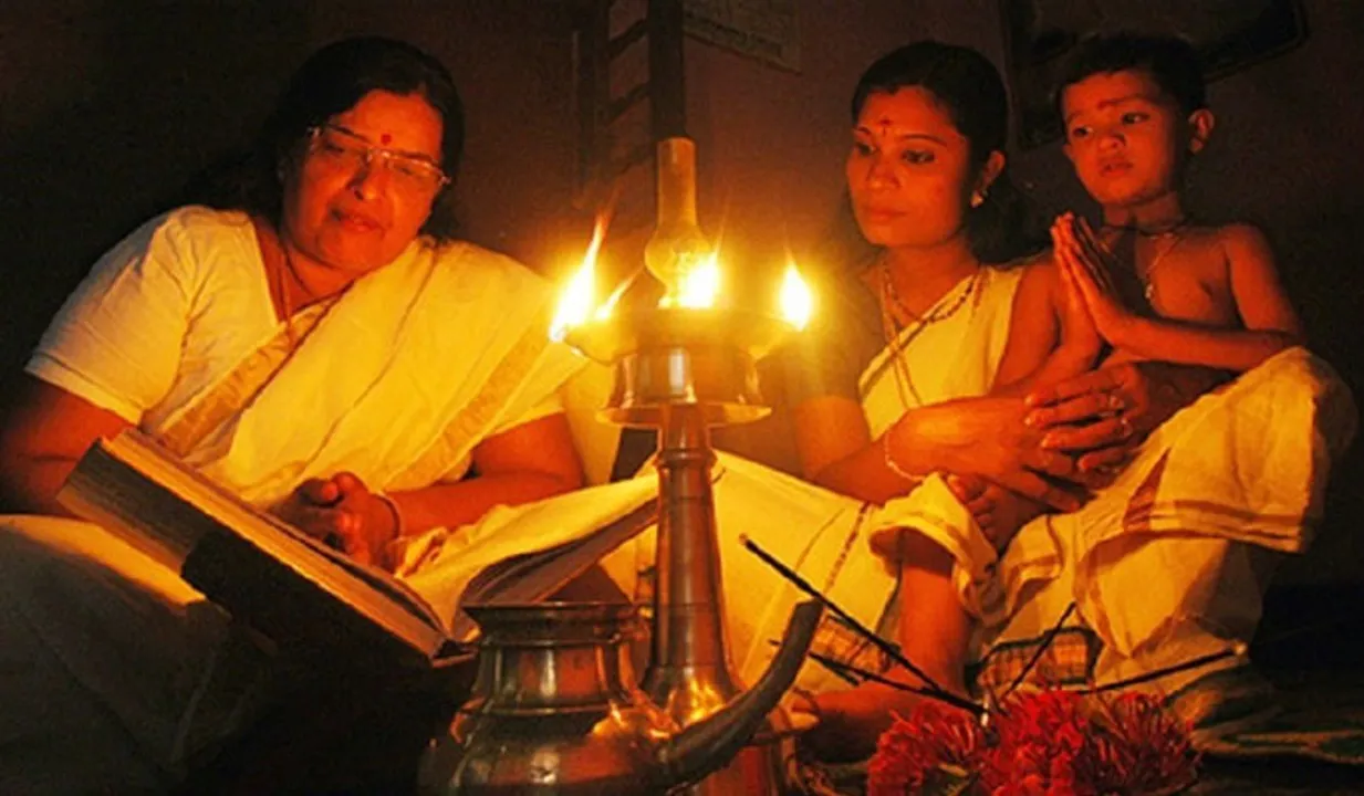 ഇന്ന് കര്‍ക്കിടകം ഒന്ന് : രാമായണ മാസാരംഭം
