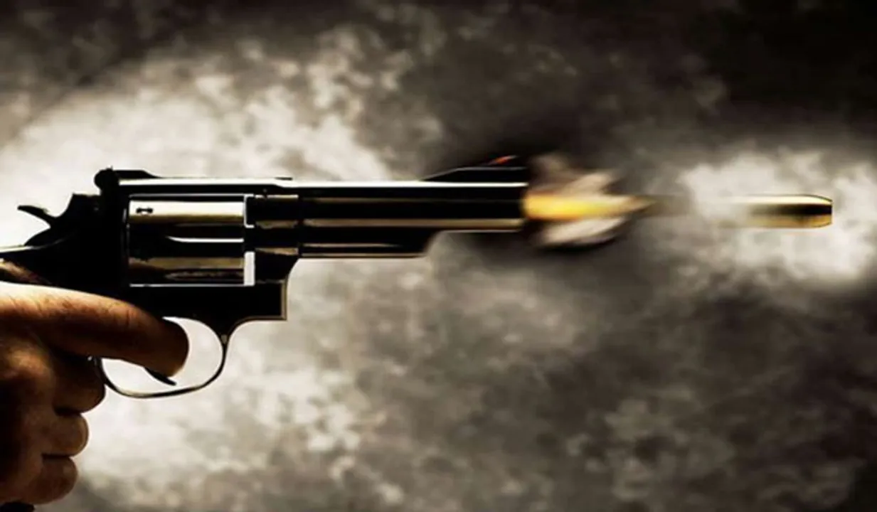 കാമുകിയെ വെടിവെച്ച് കൊലപ്പെടുത്തി; ശേഷം യുവാവ് ജീവനൊടുക്കി