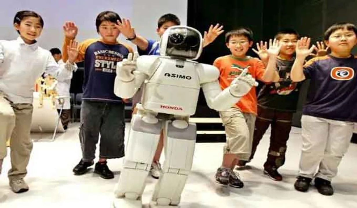 ഇനി സ്‌കൂളില്‍ പോകേണ്ട; പകരം റോബോട്ട് പോയി പഠിക്കും!