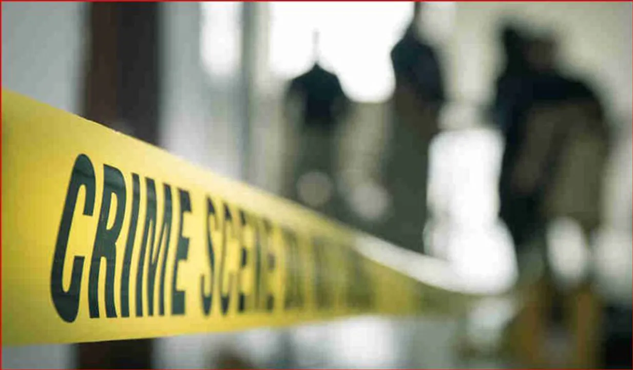 ഭാര്യ വീട്ടിലില്ലാത്ത സമയത്ത് മക്കള്‍ക്ക് വിഷം നല്‍കി പിതാവ്; 3 പേര്‍ മരിച്ചു, ഒരാളുടെ നില ഗുരുതരം